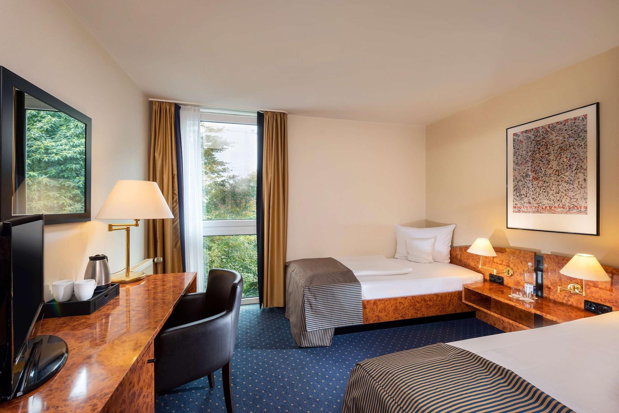 Essential By Dorint Essen Hotel Ngoại thất bức ảnh